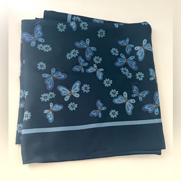 New Coach Outlet Lovely Butterfly Print Silk Square Scarf - Picture 3 of 5